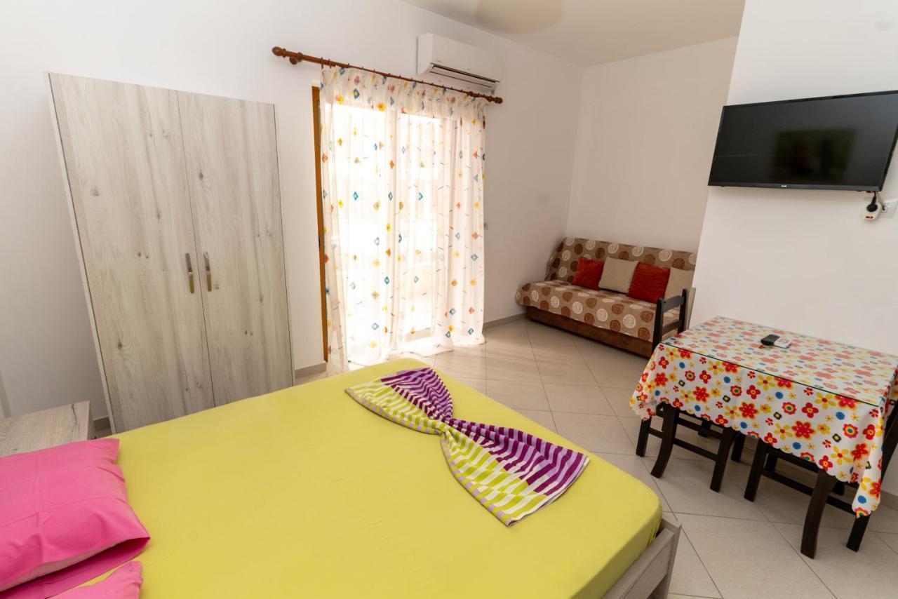 Sheme'S Apartments Sarande Ngoại thất bức ảnh