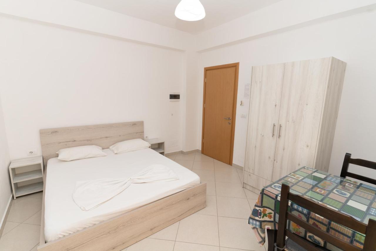 Sheme'S Apartments Sarande Ngoại thất bức ảnh